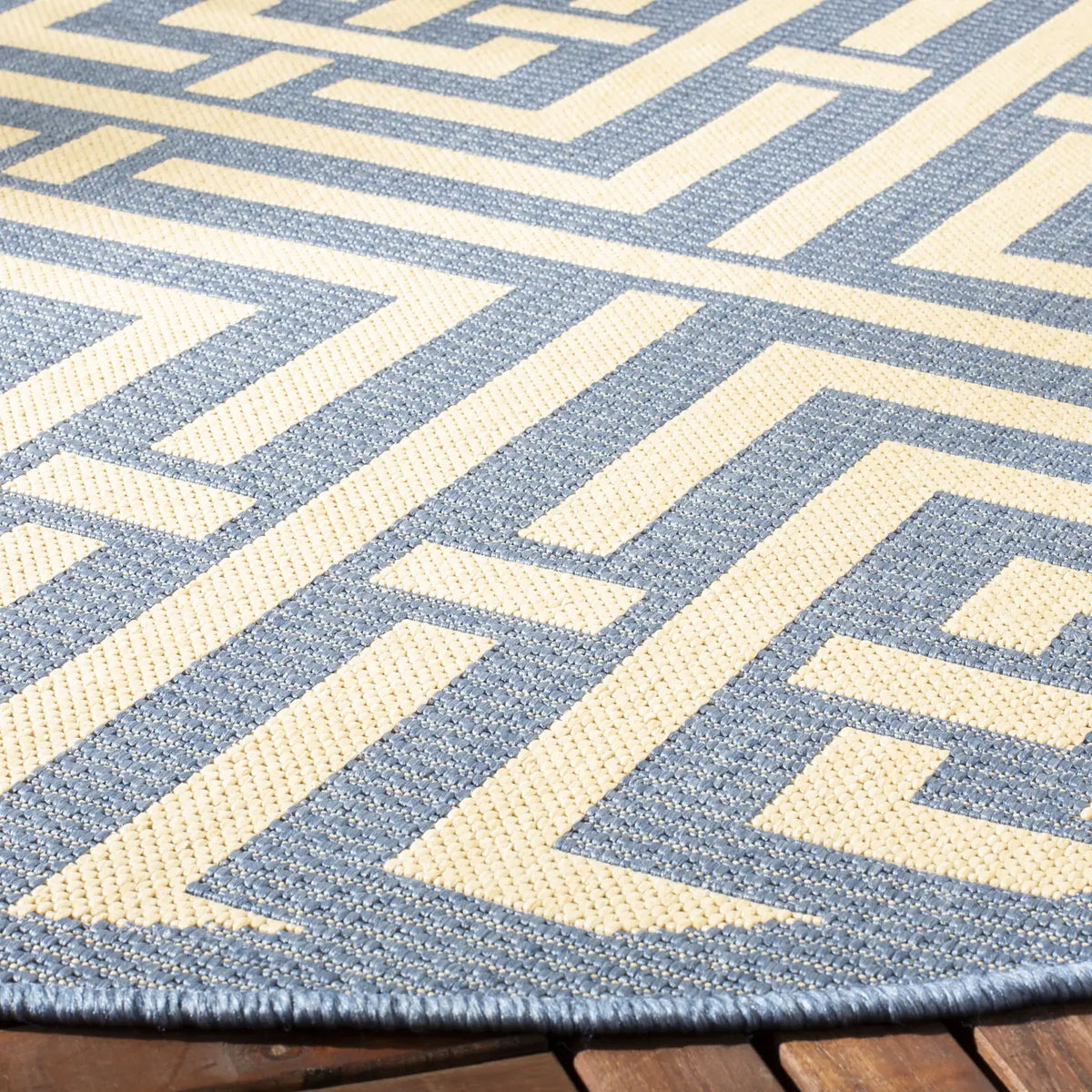 Safavieh Courtyard 5'-3" x 5'-3" Rug in Blue / Bone