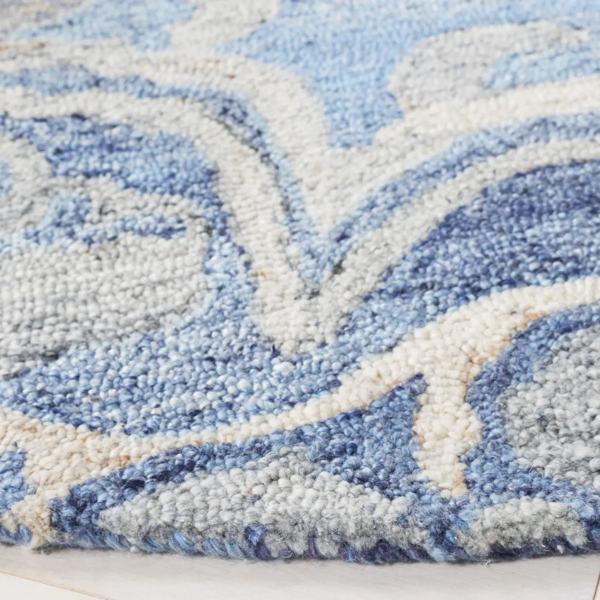 Safavieh Marquee 5'-0" x 5'-0" Rug in Blue / Grey