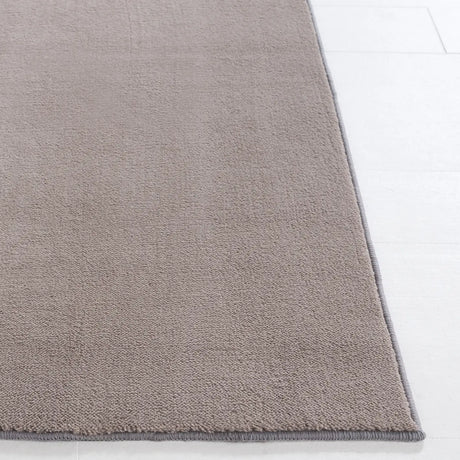 Safavieh Loft 300 4'-0" x 6'-0" Rug in Taupe