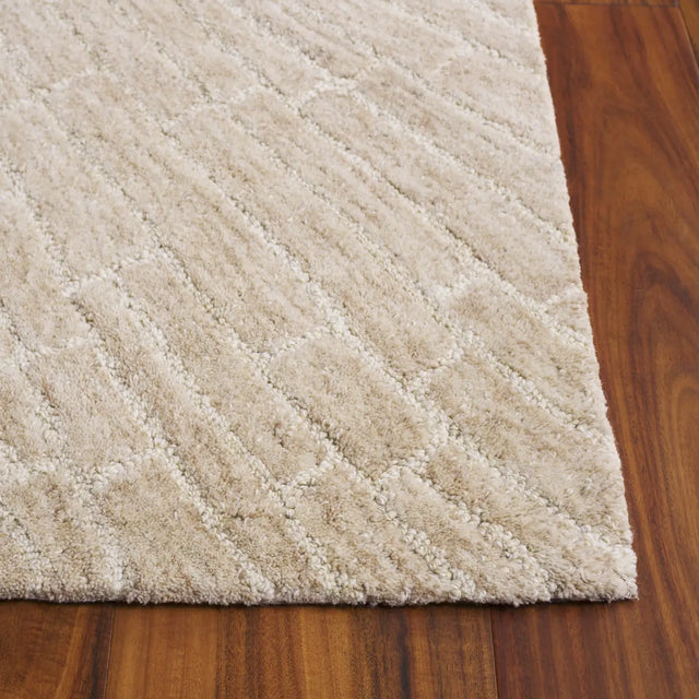 Safavieh Marquee 4'-0" x 6'-0" Rug in Beige