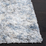 Safavieh Berber Shag 200 4'-0" x 6'-0" Rug in Ivory / Grey