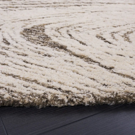 Safavieh Abstract 6'-0" x 6'-0" Rug in Charcoal / Ivory