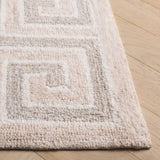 Safavieh Ebony 4'-0" x 6'-0" Rug in Brown / Ivory