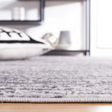 Safavieh Shivan 100 4'-0" x 6'-0" Rug in Grey / Dark Grey