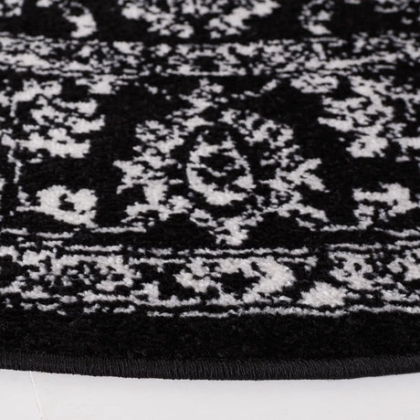 Safavieh Adirondack 6'-0" x 6'-0" Rug in Black / Ivory