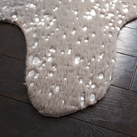Safavieh Faux Cowhide 5'-0" x 6'-5" Rug in Dark Grey / Silver