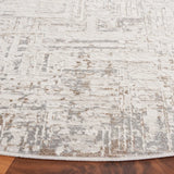 Safavieh Diamond 6'-7" x 6'-7" Rug in Beige / Grey Brown