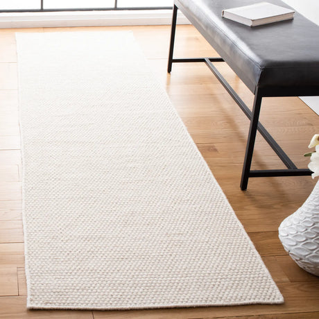 Safavieh Vermont 2'-3" x 10'-0" Rug in Ivory