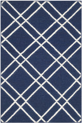 Safavieh Dhurries 2'-6" x 4'-0" Rug in Navy / Ivory