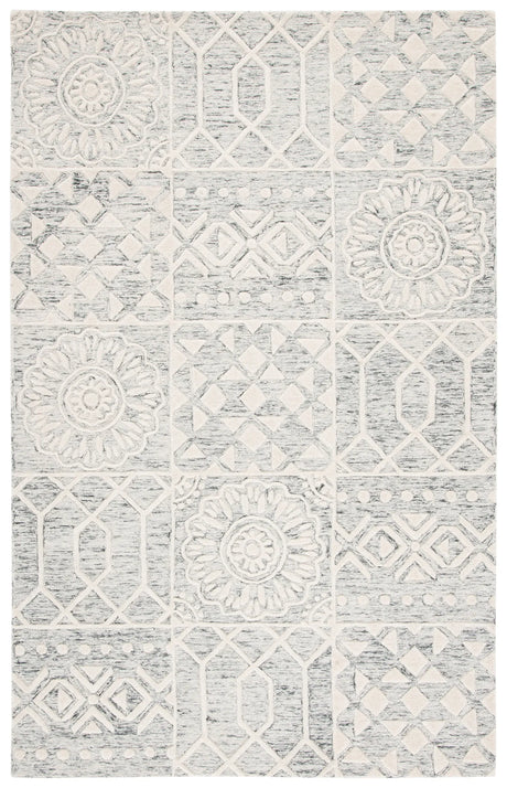 Safavieh Metro 4'-0" x 6'-0" Rug in Silver / Ivory