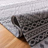 Safavieh Augustine 4'-0" x 6'-0" Rug in Light Grey / Anthracite