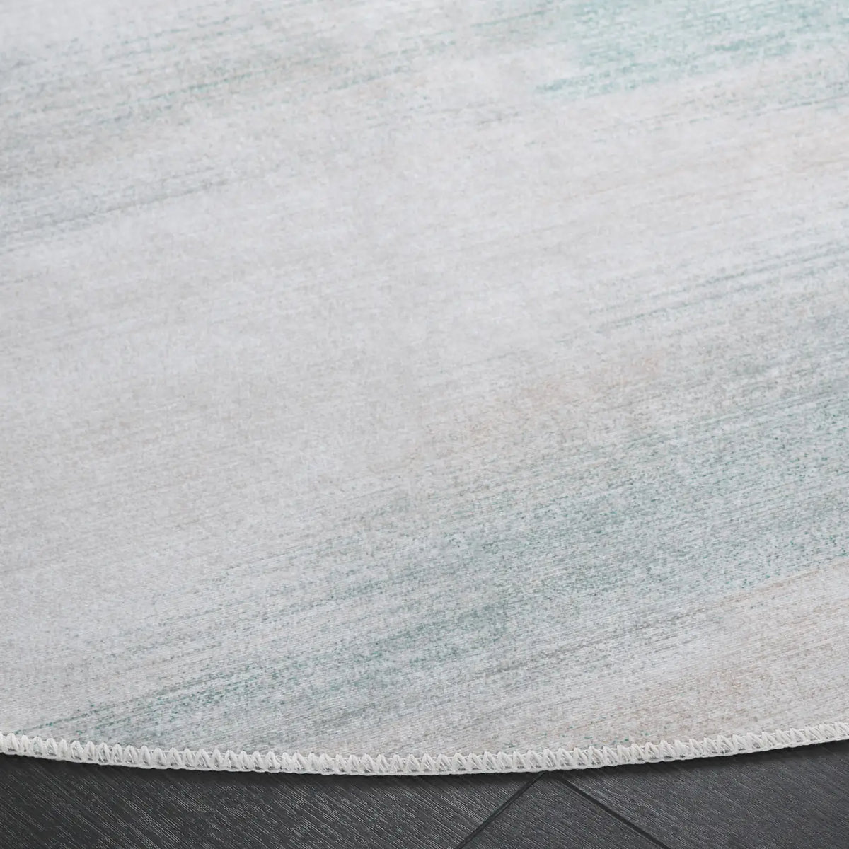Safavieh Malibu 6'-0" x 6'-0" Rug in Ivory / Green