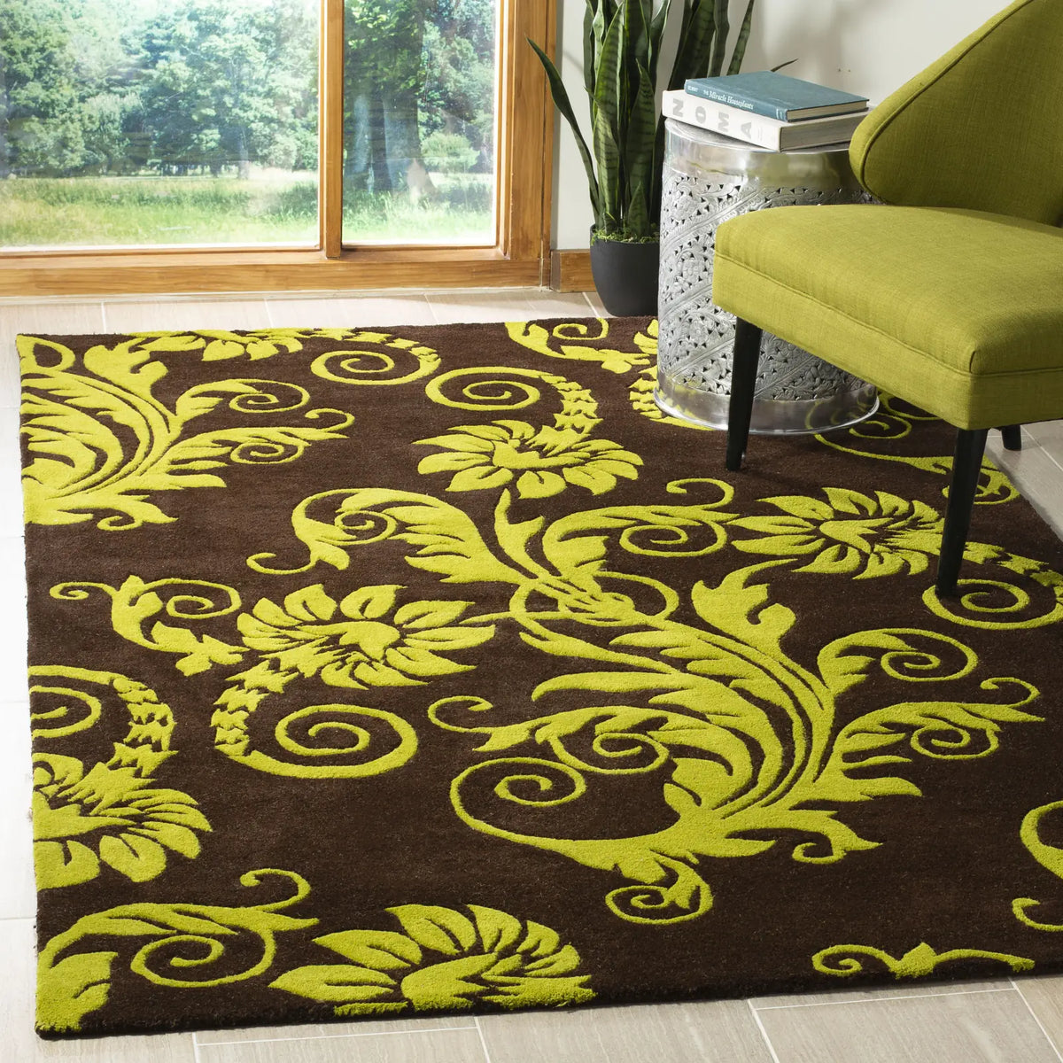 Safavieh Soho 3'-6" x 5'-6" Rug in Brown / Green