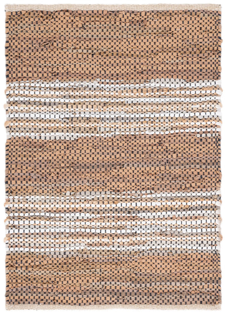 Safavieh Vintage Leather 2'-0" x 3'-0" Rug in Light Brown / Ivory