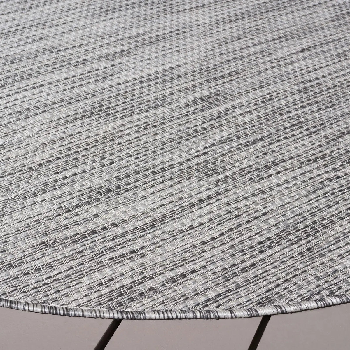 Safavieh Courtyard 6'-7" x 6'-7" Rug in Ivory / Dark Grey