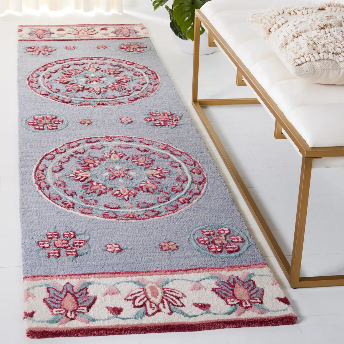 Safavieh Bellagio 2'-3" x 8'-0" Rug in Dark Grey / Ivory