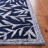Safavieh Jardin 4'-0" x 6'-0" Rug in Navy / Ivory