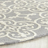 Safavieh Cambridge 6'-0" x 6'-0" Rug in Silver / Ivory