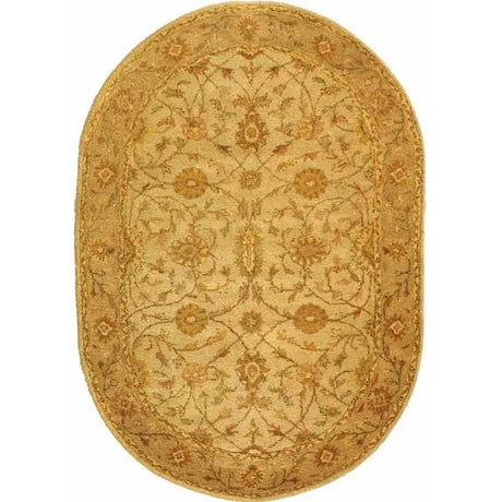 Safavieh Antiquity 4'-6" x 6'-6" Rug in Ivory / Light Green