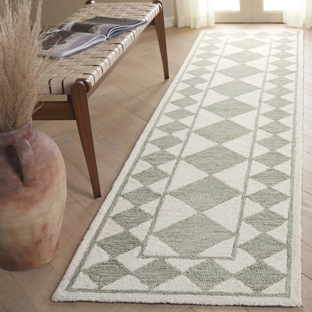 Safavieh Ebony 2'-3" x 9'-0" Rug in Sage / Ivory