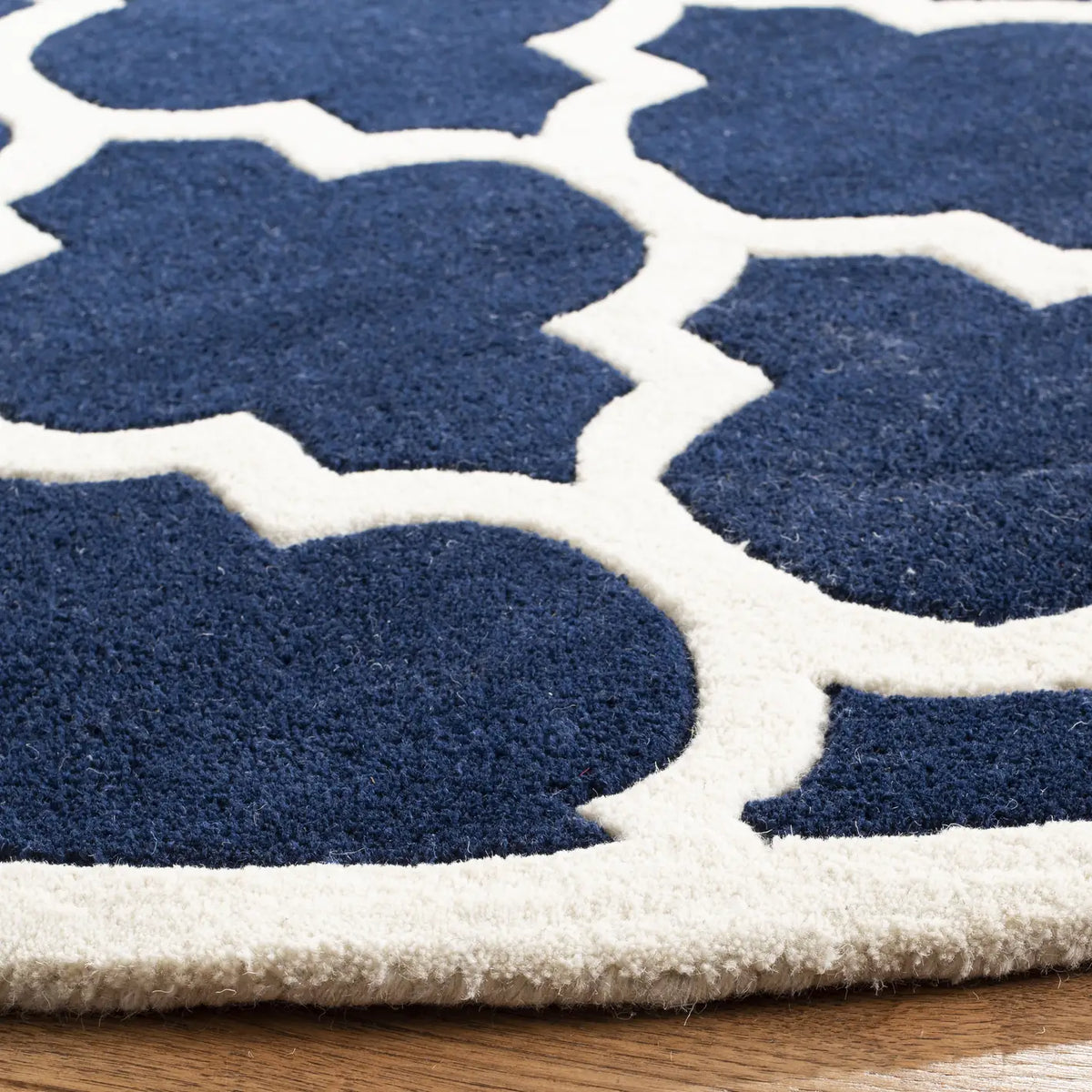 Safavieh Chatham 5'-0" x 5'-0" Rug in Dark Blue / Ivory