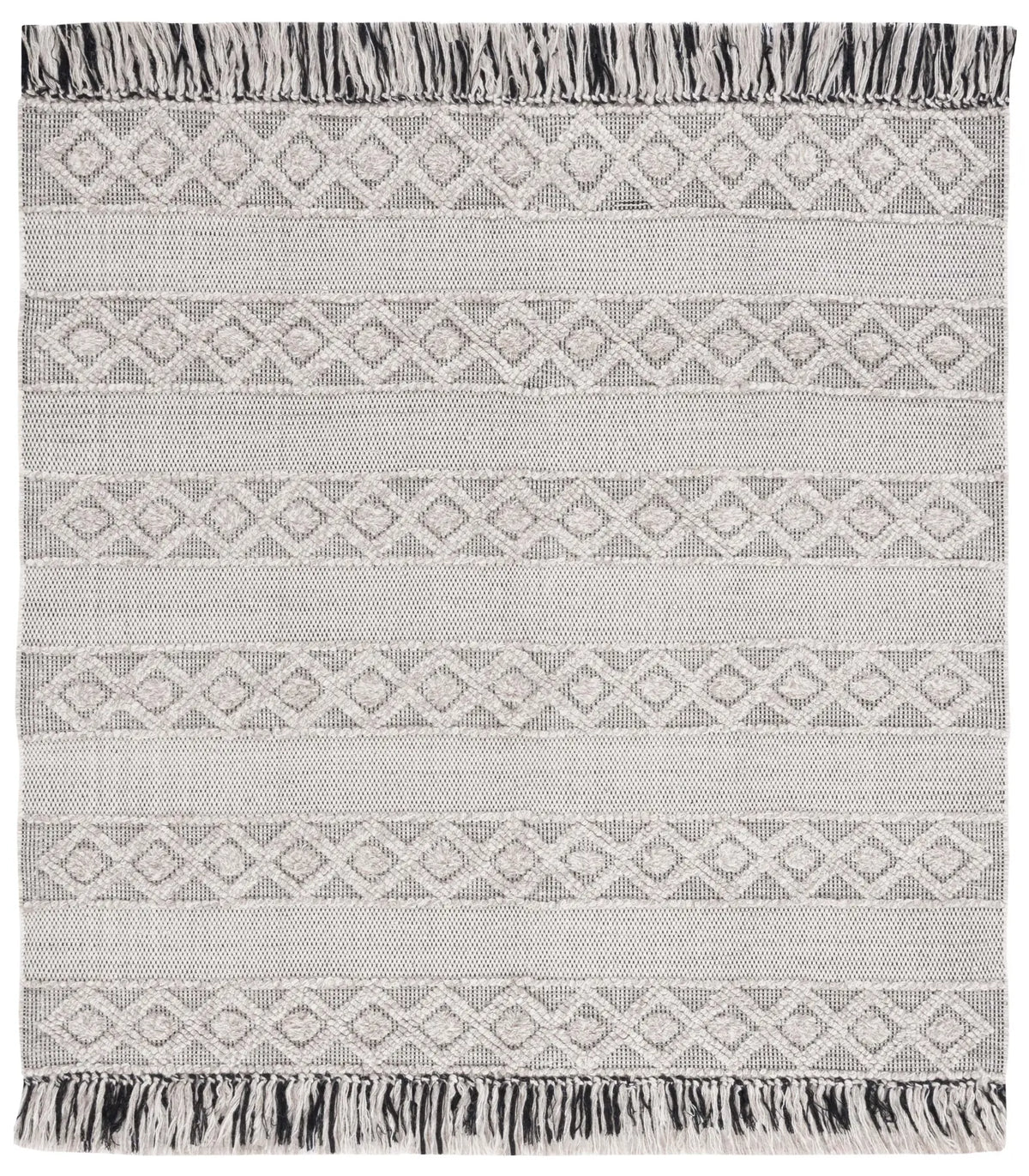 Safavieh Vermont 6'-0" x 6'-0" Rug in Beige / Ivory
