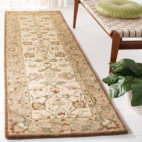 Safavieh Antiquity 2'-3" x 12'-0" Rug in Ivory / Beige
