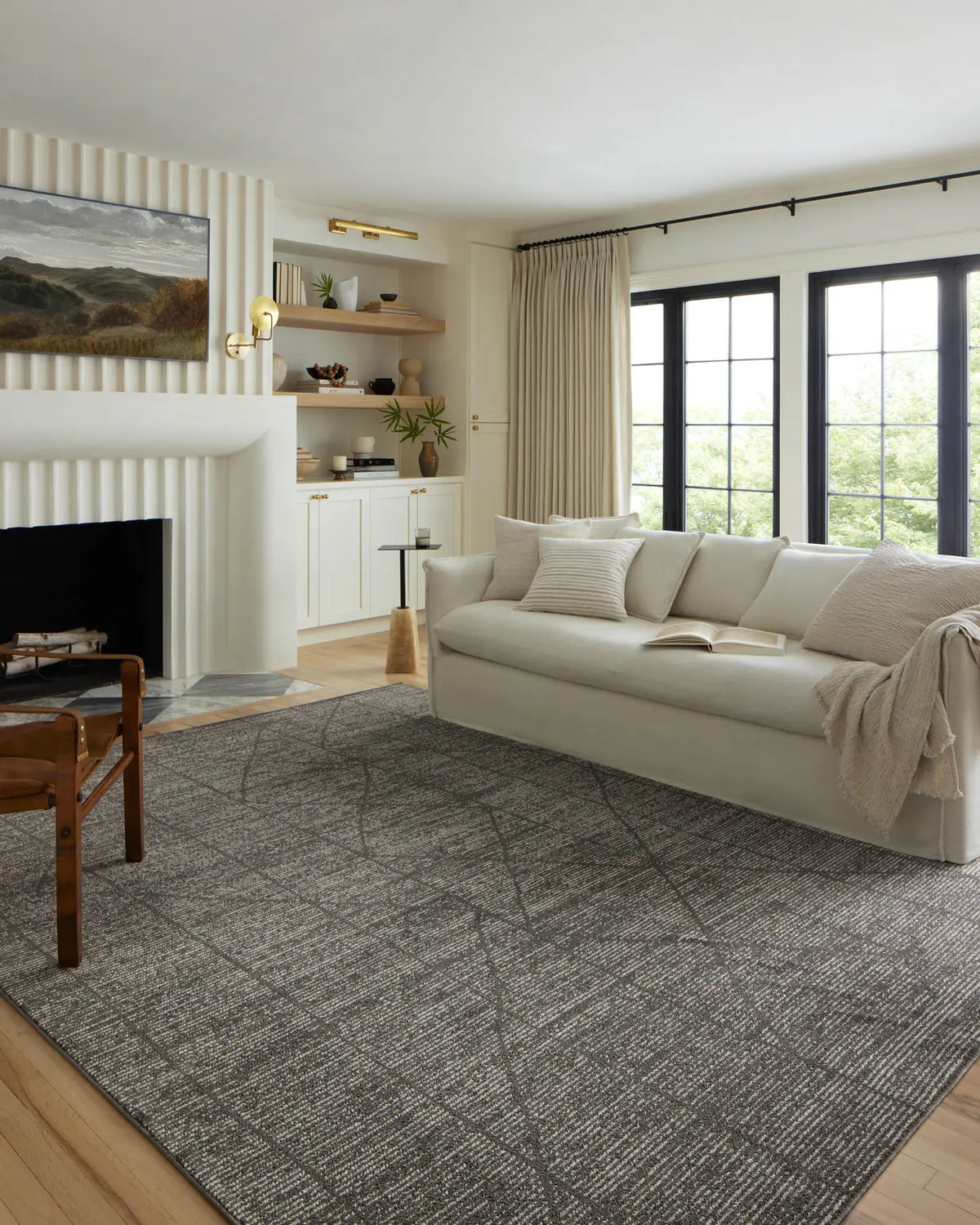 Loloi Kamala Kam-06 Charcoal/Ivory Rug - room scene 1