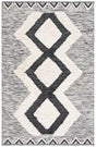 Safavieh Kenya 6'-0" x 9'-0" Rug in Ivory / Black