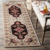 Safavieh Bellagio 2'-3" x 7'-0" Rug in Beige / Black