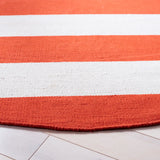 Safavieh Montauk 6'-0" x 6'-0" Rug in Rust / Ivory