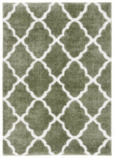 Safavieh Tahoe Shag 4'-0" x 6'-0" Rug in Sage / White