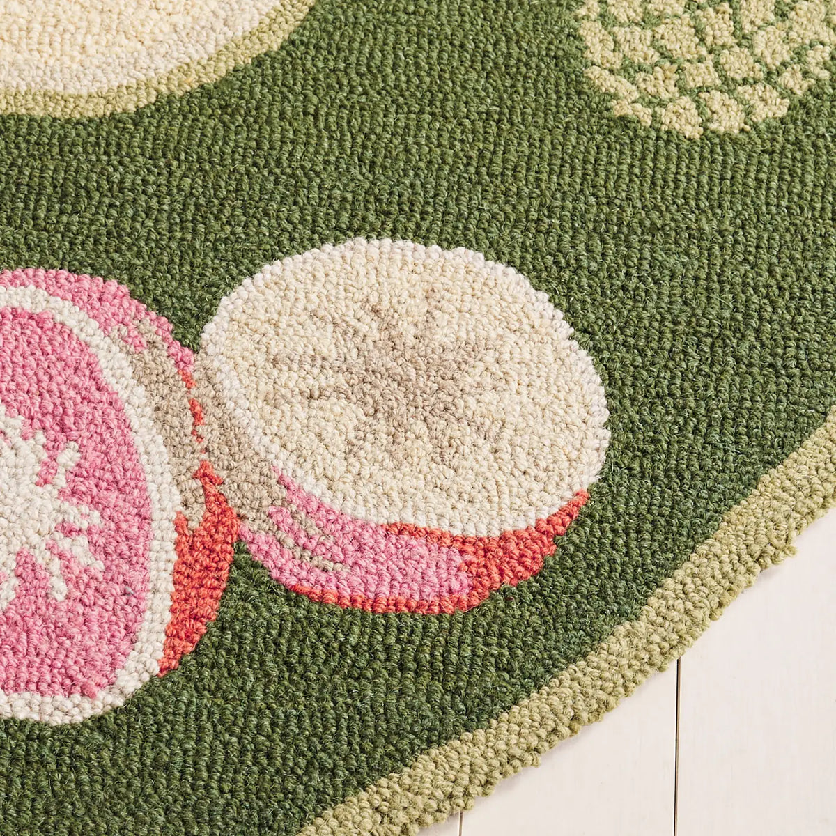 Safavieh Chelsea 4'-6" x 6'-6" Rug in Hunter Green