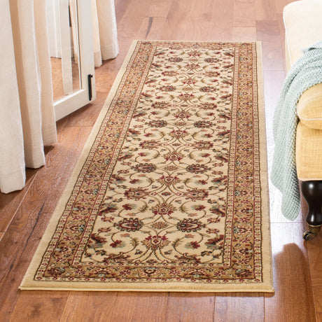 Safavieh Lyndhurst 2'-3" x 12'-0" Rug in Ivory / Beige