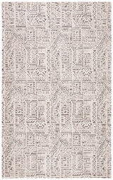 Safavieh Classic Vintage 4'-0" x 6'-0" Rug in Natural / Ivory