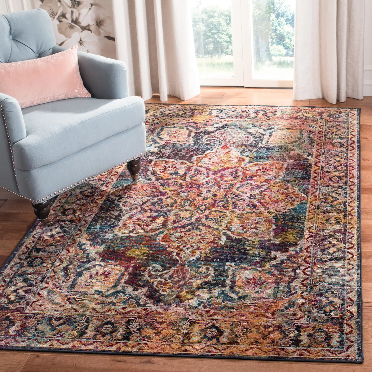 Safavieh Crystal 4'-0" x 6'-0" Rug in Navy / Light Blue