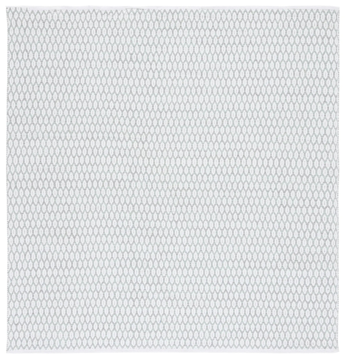 Safavieh Montauk 6'-0" x 6'-0" Rug in Light Green / Ivory