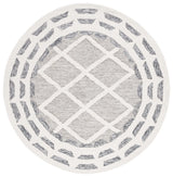 Safavieh Casablanca 6'-0" x 6'-0" Rug in Grey / Ivory