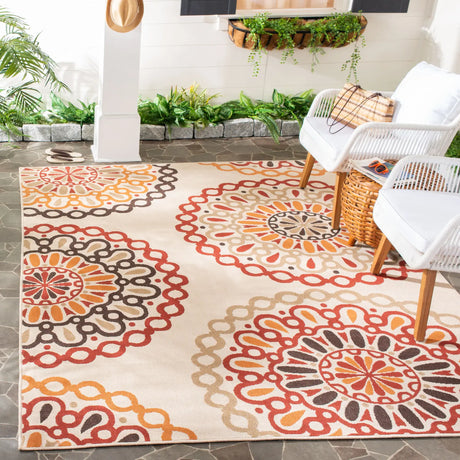 Safavieh Veranda 6'-7" x 9'-6" Rug in Creme / Red