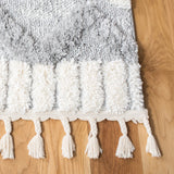Safavieh Moroccan Tassel Shag 4'-0" x 6'-0" Rug in Grey / Ivory