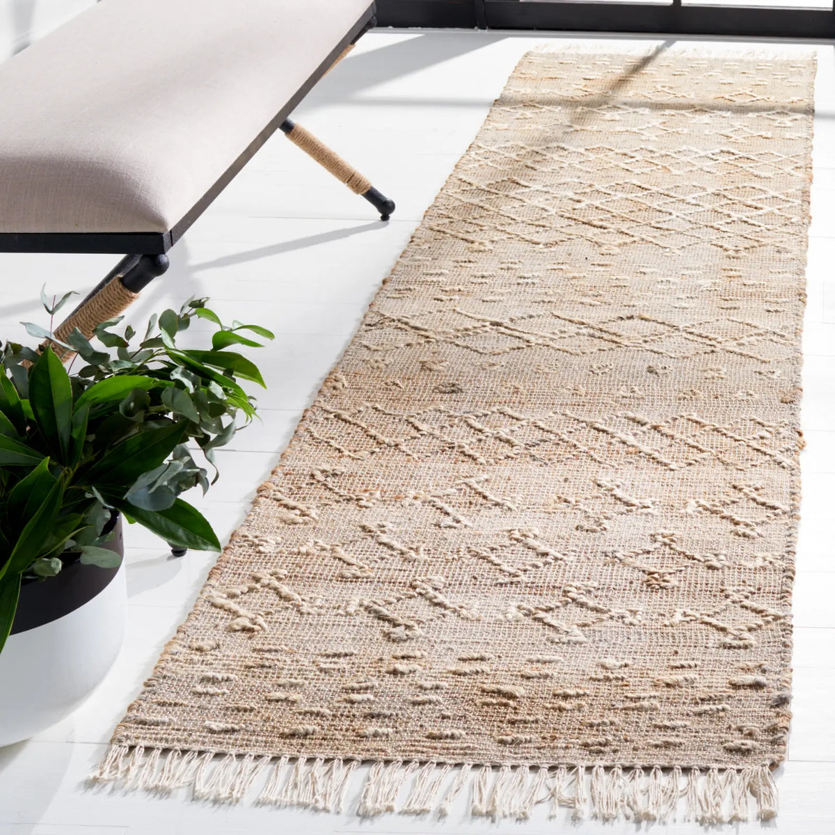 Safavieh Natural Fiber 2'-3" x 9'-0" Rug in Natural / Ivory