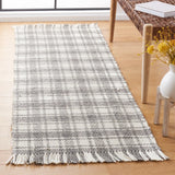 Safavieh Natura 2'-3" x 8'-0" Rug in Grey / Ivory