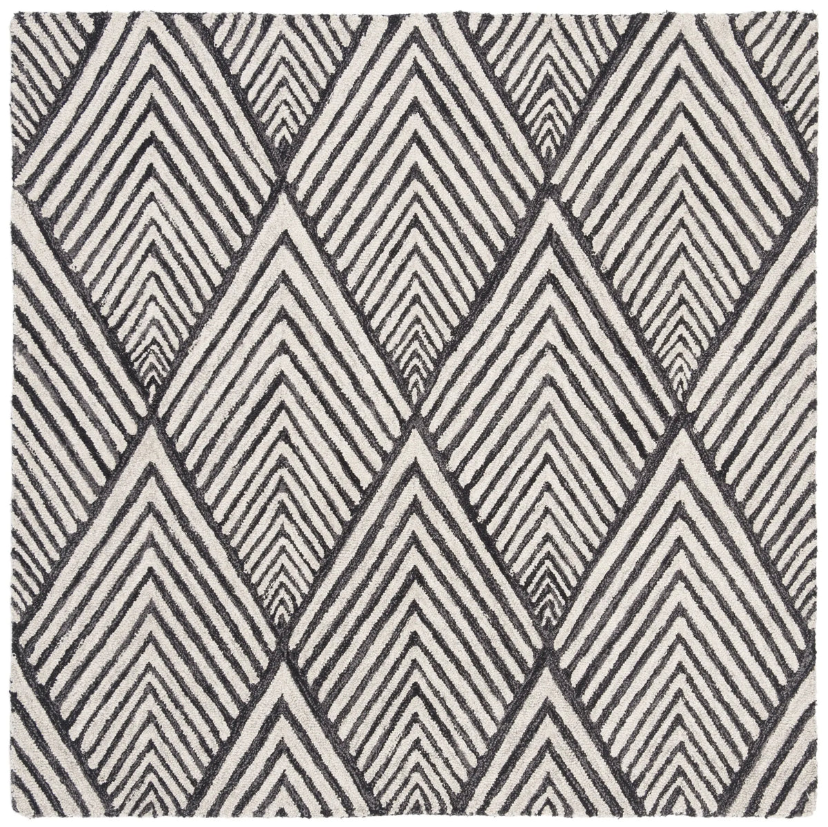 Safavieh Micro-Loop 5'-0" x 5'-0" Rug in Charcoal / Ivory