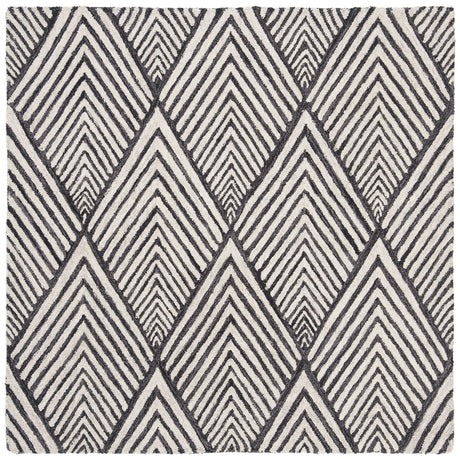 Safavieh Micro-Loop 5'-0" x 5'-0" Rug in Charcoal / Ivory
