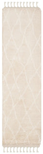 Safavieh Casablanca 2'-3" x 8'-0" Rug in Beige / Ivory