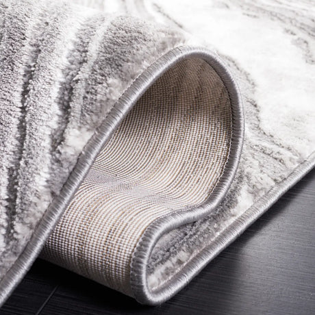 Safavieh Meadow 500 4'-0" x 6'-0" Rug in Grey