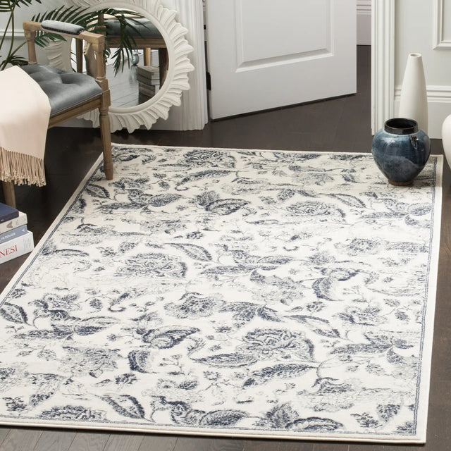 Safavieh Carnegie 4'-0" x 6'-0" Rug in Cream / Light Grey