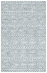 Safavieh Marbella 4'-0" x 6'-0" Rug in Silver / Grey