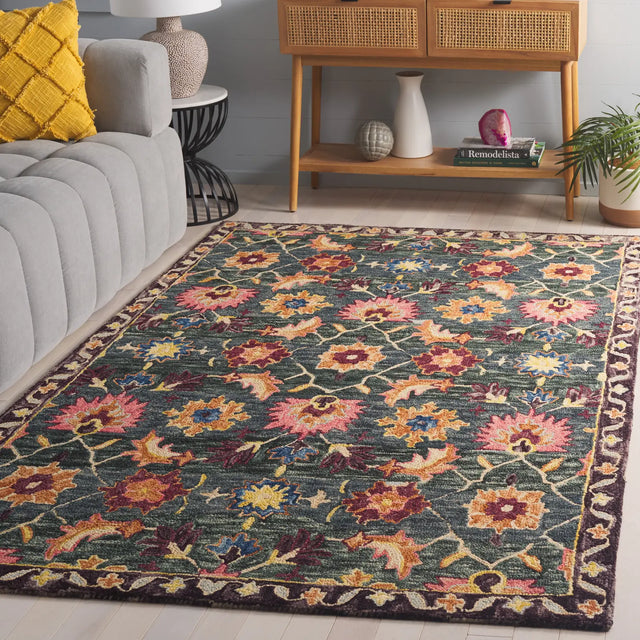 Safavieh Aspen 4'-0" x 6'-0" Rug in Teal / Pink
