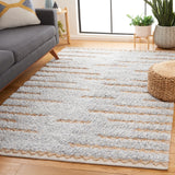 Safavieh Natura 4'-0" x 6'-0" Rug in Grey / Natural